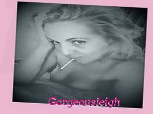 Gorgeousleigh Baise Mature