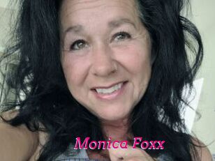 Monica_Foxx
