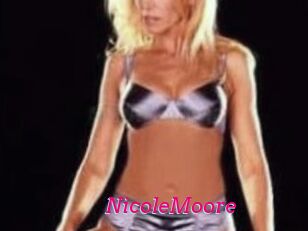 NicoleMoore Baise Mature