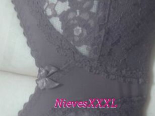 NievesXXXL