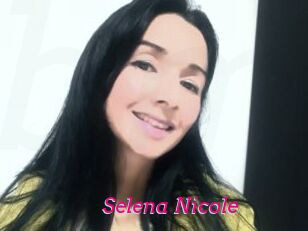 Selena_Nicole Baise Mature