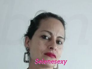Selenesexy